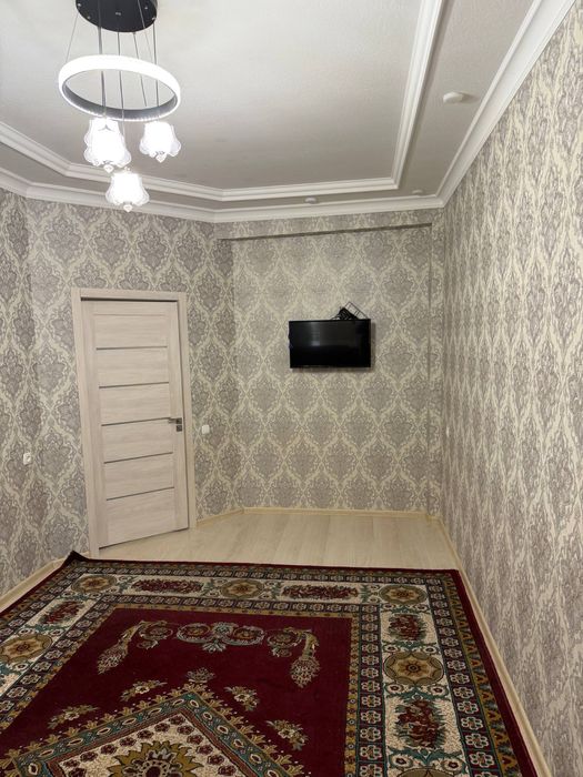 Самарканд шаҳар Ислоҳот кучасида бир хоналик уй ижарага берилади.
