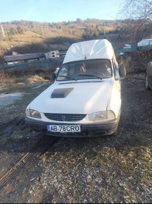 Vând dacia papuc