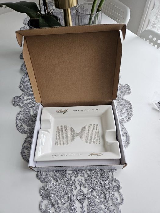 Пепелник за пури Давидоф