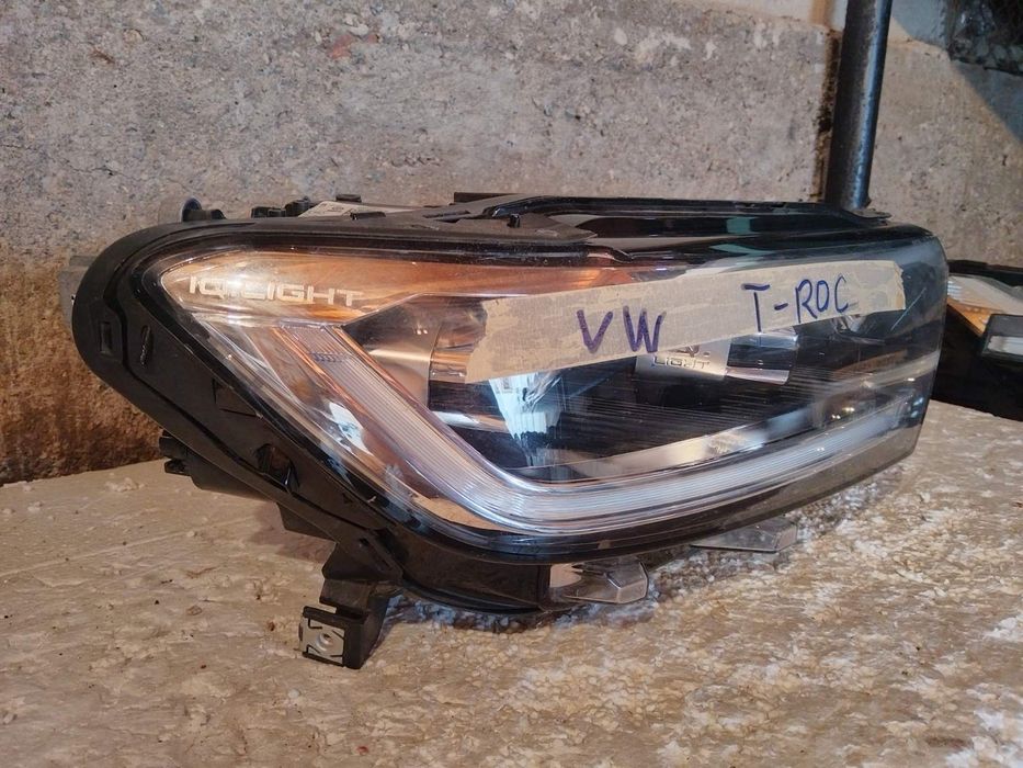 Оригинален Фар VW T-Roc IQ Light