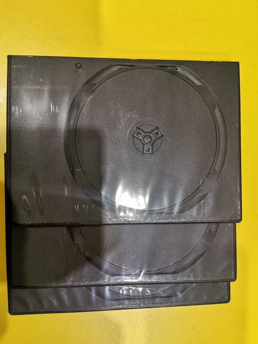 3 бр. Чисто нови кутийки за съхранение ма DVD /CDение