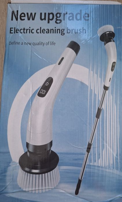 Електрическа мултифункционална четка с приставки