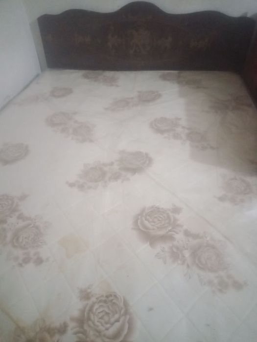 Spalniy matrasi bilan holati yengde matras