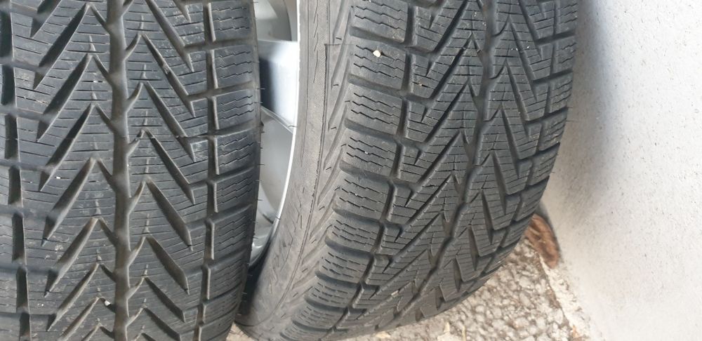 4Roti Alu Volvo V70 215/50/17 VREDESTEIN M+S imp.Germ.
