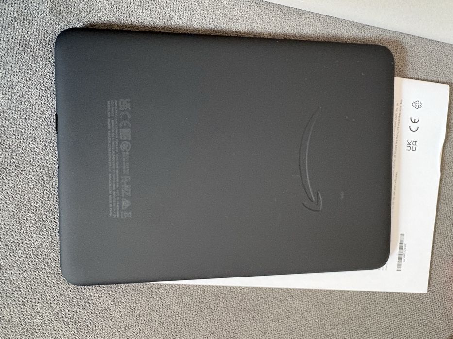 Продавам Amazon Kindle Paperwhite 12th Gen (16 GB, Black)