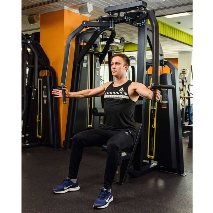 Тренажёр. Баттерфляй тренажор. Trenajor qol. Zal trenajor. Dastavka