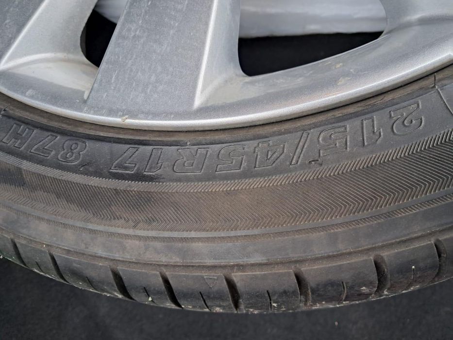 Продам резину Kumho