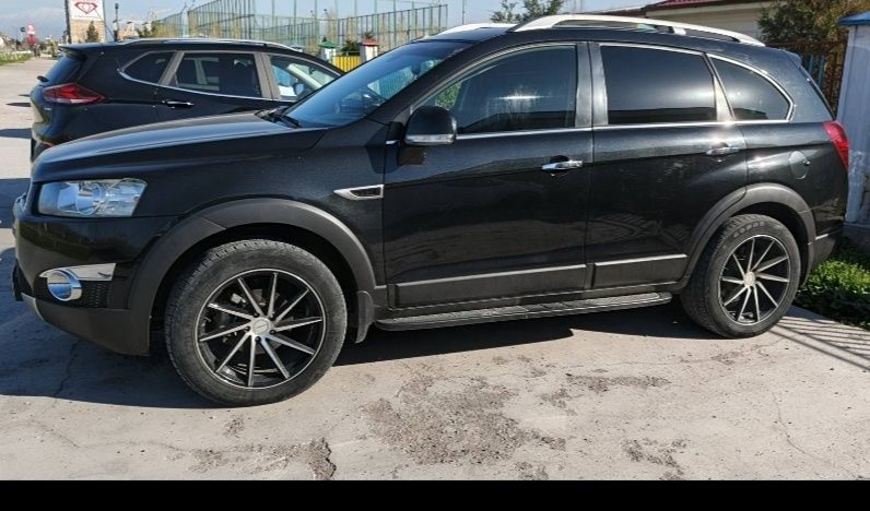 Captiva 2 sotiladi. Yoki barter Cobalt