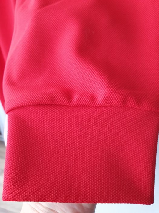 Rochie rosie umeri goi