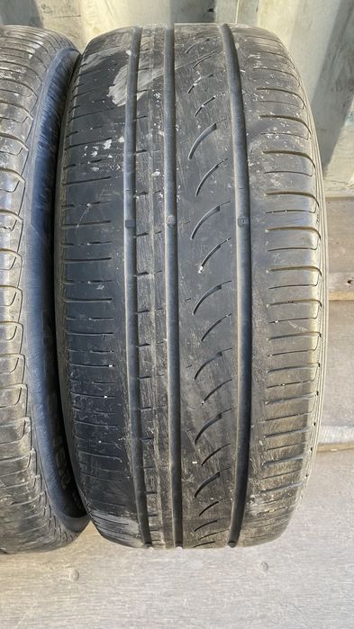 Шины Pirelli 215/55/17  2 шины