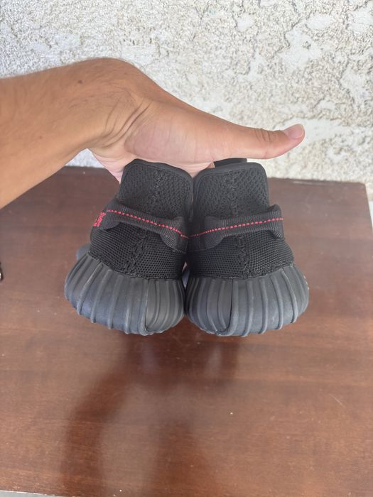 Adidas Yeezy 350 V2 Bred