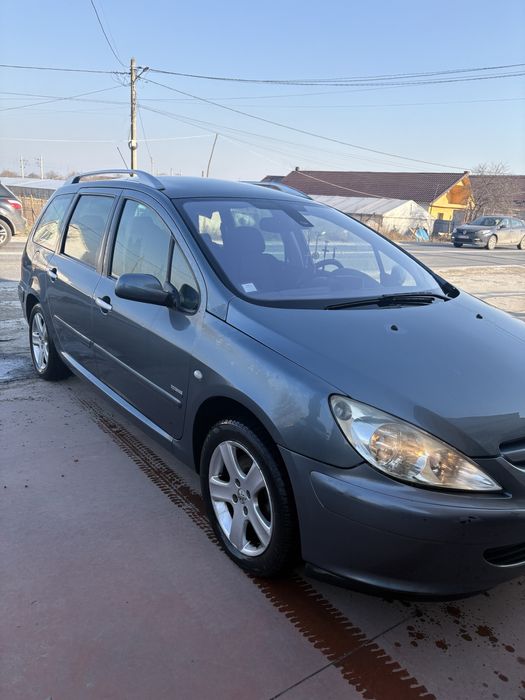 Peugeot 307 // 2.0 diesel  // 7 locuri