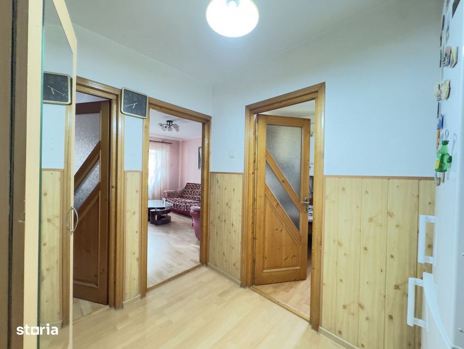 Apartament cu 3 camere l zona Milcov-Pompieri | de inchiriat