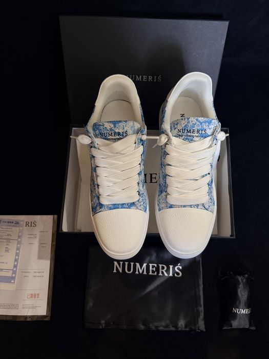 Adidas Numeris 43,42