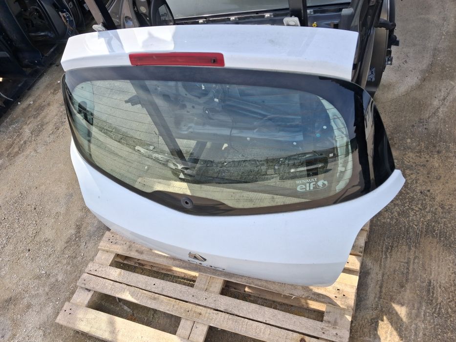 Багажна Врата Renault Clio |||