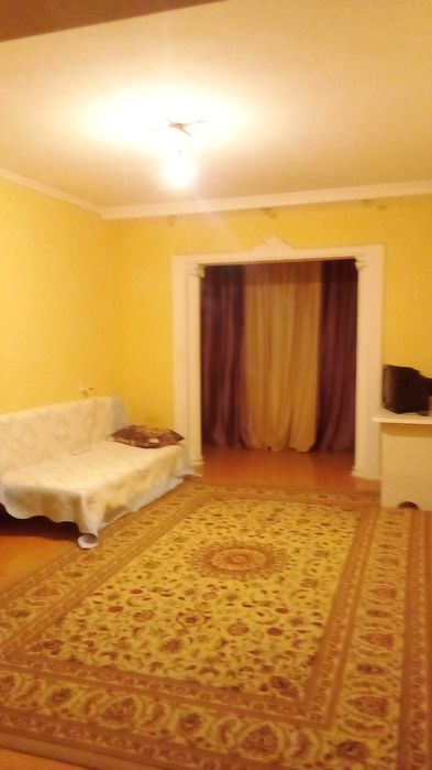 18 мкр  2х ком квартира  посуточно