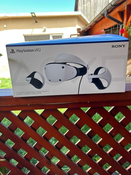 PlayStation VR2 pentru PS5 
Stare impecabila folosite de 3 ori de la cumpărare