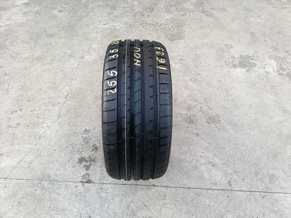 O anvelopa noua de vara 255 35 20 Windforce Catchfors HP dot 2023