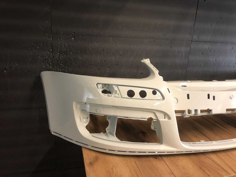 Bara Fata VW Jetta 3/III 2005-2011 (LR9A (Alb))