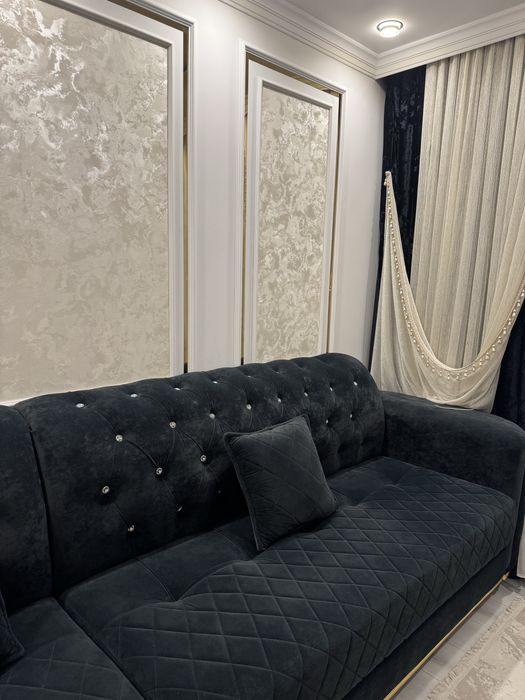 Продам срочно Диван в идеале.