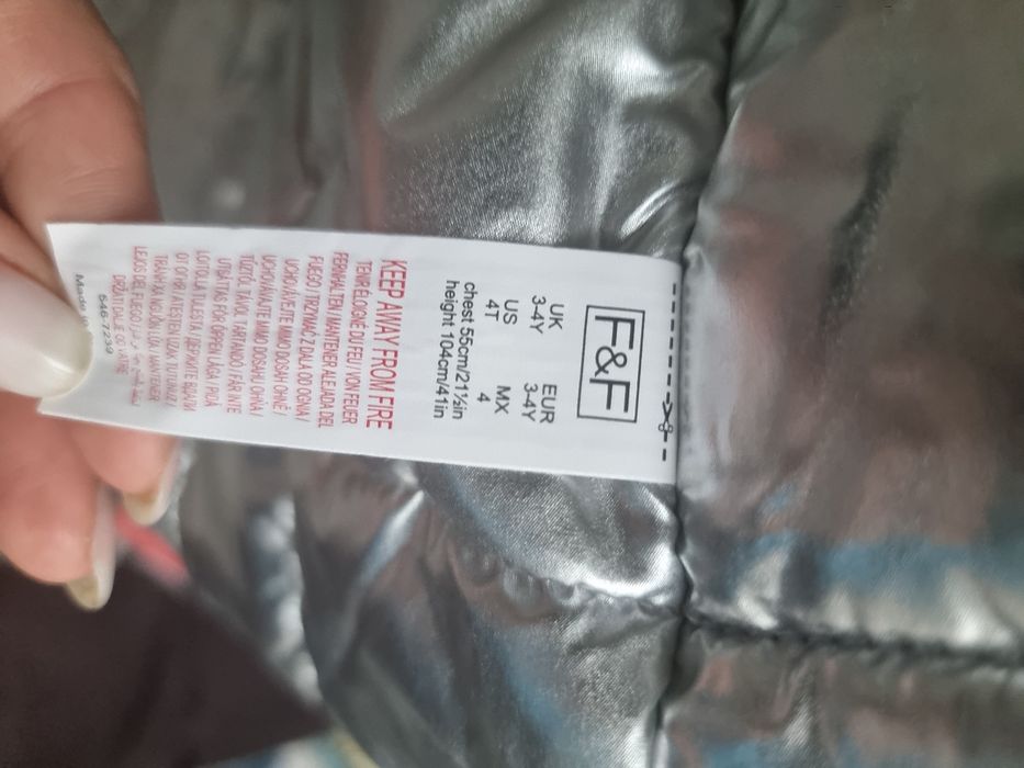 Greacă de iarna,fete 3-4ani