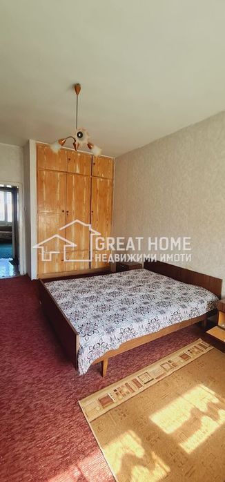 Продава се Четиристаен апартамент в Търговище, Център - 125 кв.м за 653 €/кв.м - Снимка #2