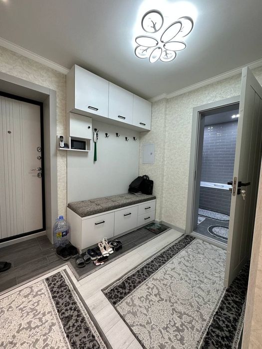 Продажа 3 ком квартира метро Новза