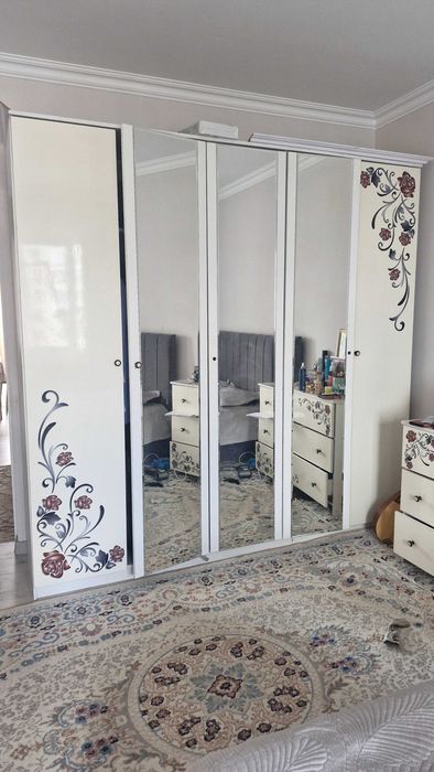 Спальня гарнитур