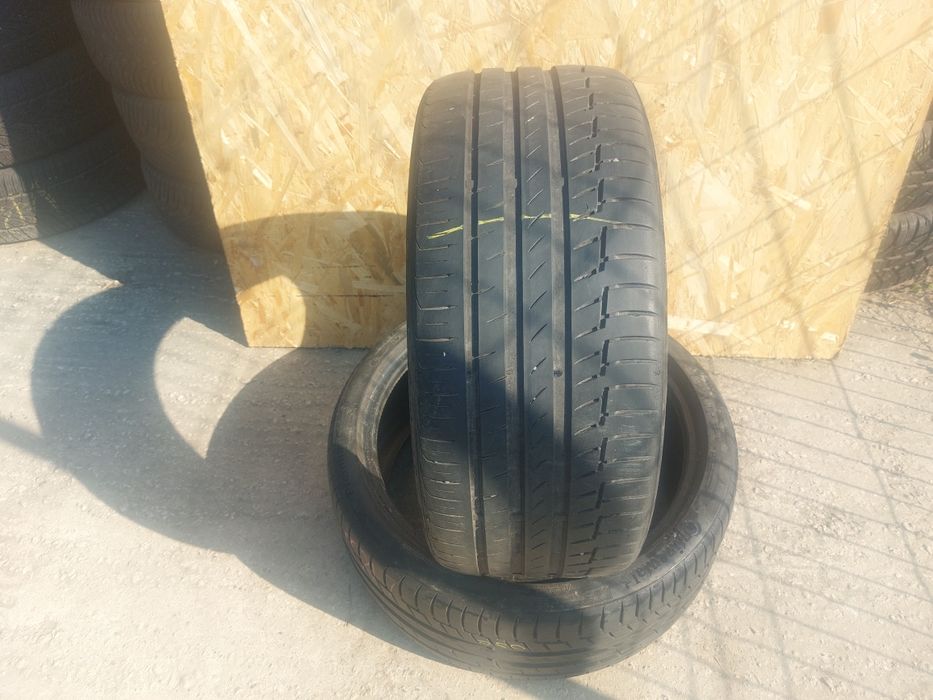 150 lei bucata! Doua anvelope de vara 235 35 r19 Continental