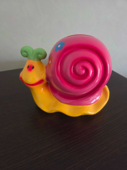 Детски касички керамични 2 броя охлюв и Шрек/ анимационен герой/