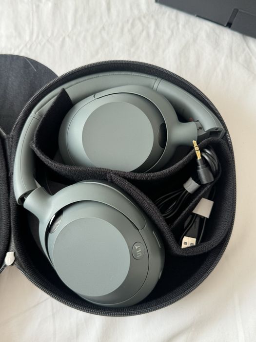 Безжични слушалки на Sony