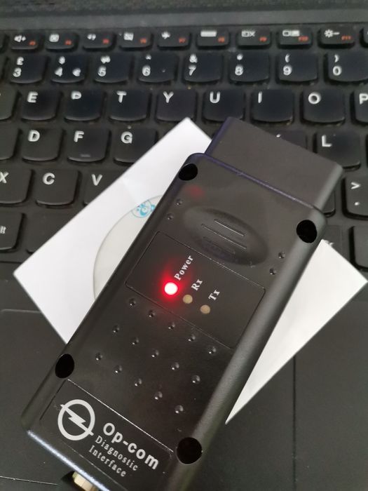 Opcom V. 139(rara, citește codul de securitate al mașinii) Opel,