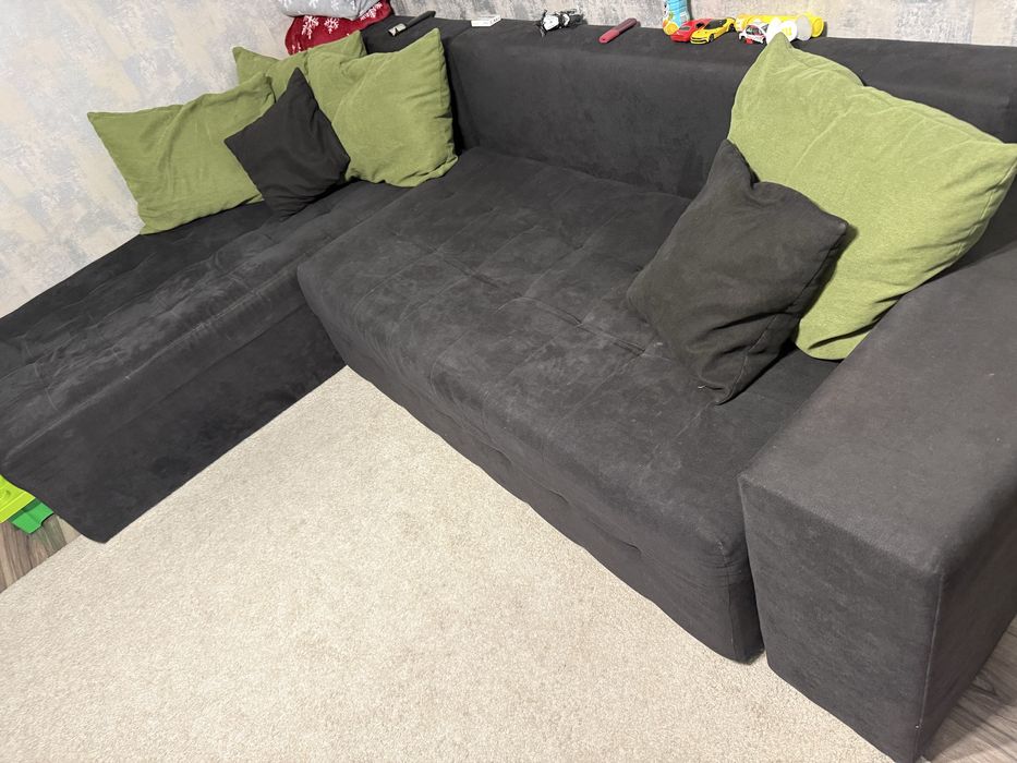 Ъглов диван