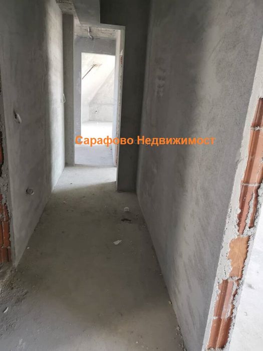 Продава се Тристаен апартамент в Бургас, Сарафово - 163 кв.м за 1000 €/кв.м - Снимка #6