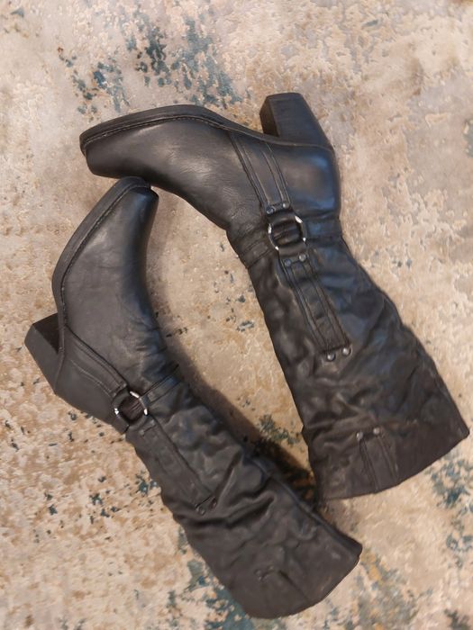 Cizme piele naturala mărime 36.