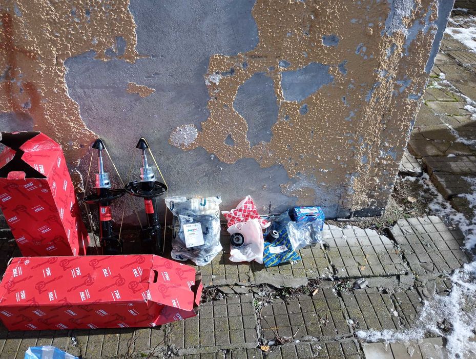 Honda jazz (2002-2008) гуми и части