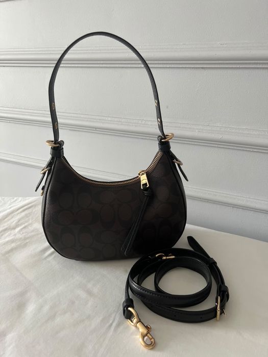 Продам кожаную сумку Coach оригинал