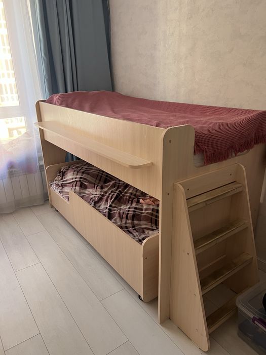 Продам детскую кровать легенда!