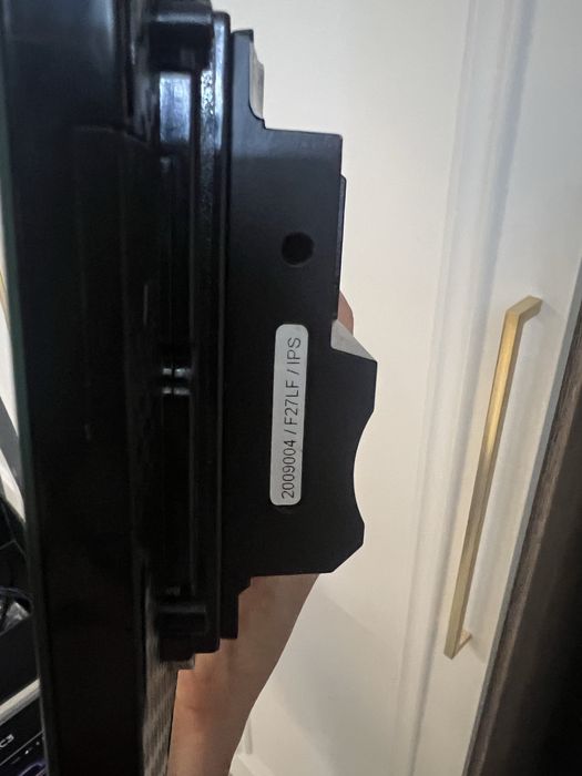 Android-экран для автомобиля (IPS, F27LF)