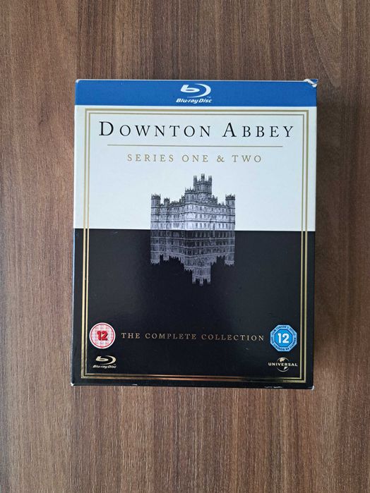 Downtown Abbey - Series 1 and 2 - The complete collection