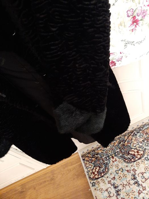 Палто женская черная