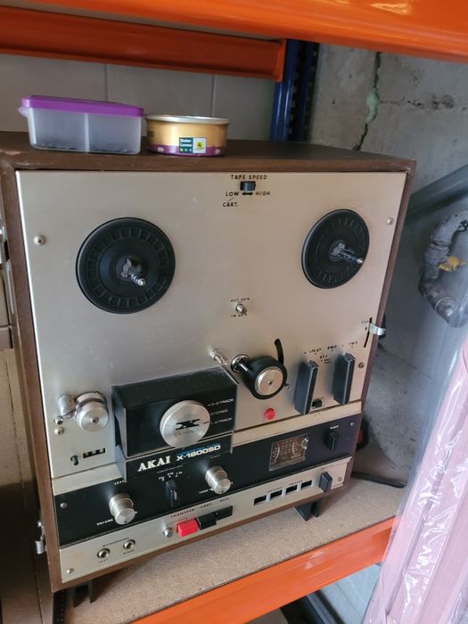 Magnetofon Akai X 1800 SD