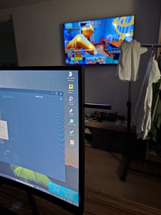 Vând monitor gaming