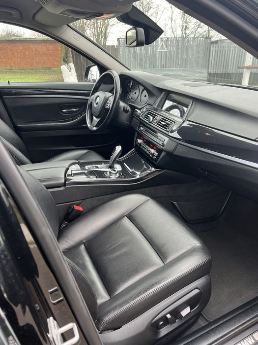 BMW 520 XDrive 190cp 2015