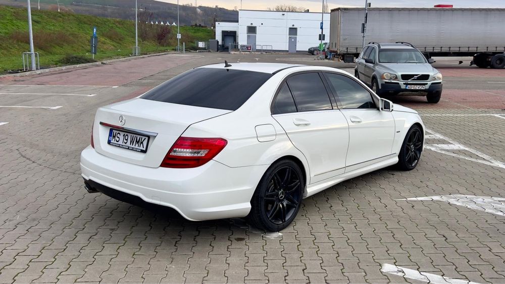Mercedes-Benz C200 AMG facelift