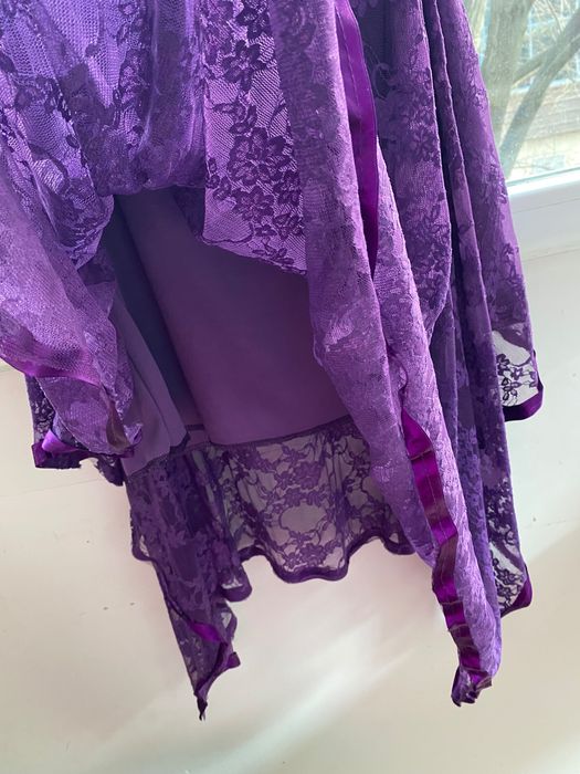 Fustă dantelă asimetrică mov elegantă
