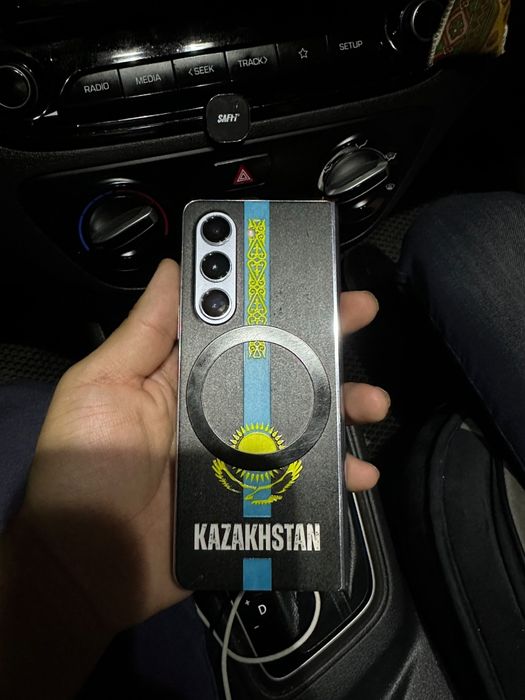 Samsung FOLD 5 256гб