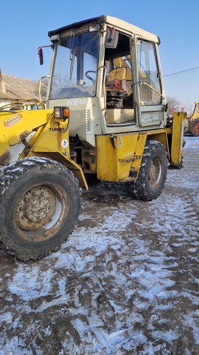 Vand buldoexcavator.