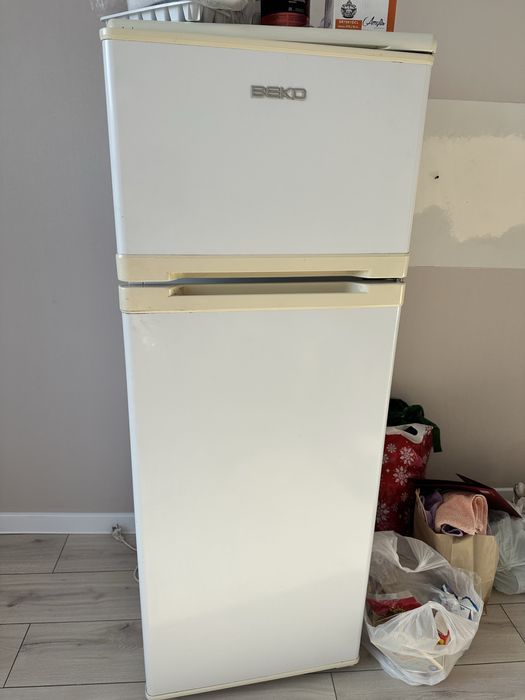 Холодильник не рабочий