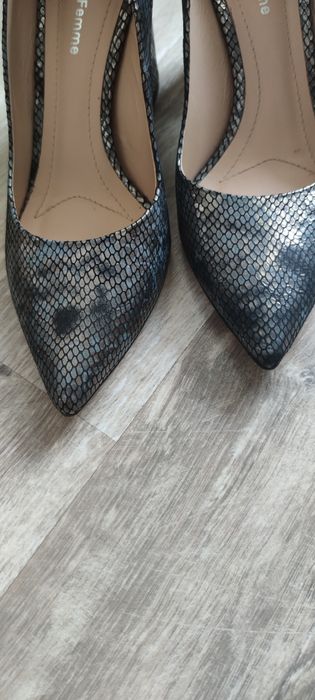 Официални обувки SoloFemme